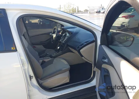 2013 Ford Focus Se из США, поврежденный, VIN 1FADP3K24DL302849